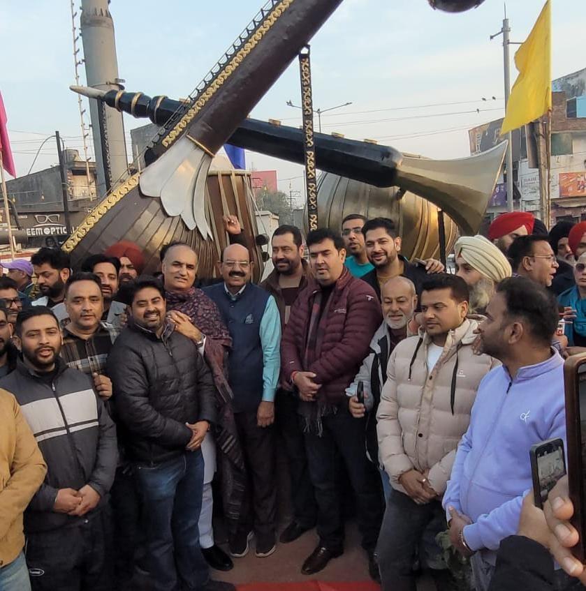 ਕੈਬਨਿਟ ਮੰਤਰੀ ਵੱਲੋਂ ਹਰਿਵੱਲਭ ਸੰਗੀਤ ਸੰਮੇਲਨ ਨੂੰ ਸਮਰਪਿਤ ਚੌਕ ਦਾ ਲੋਕ ਅਰਪਣ