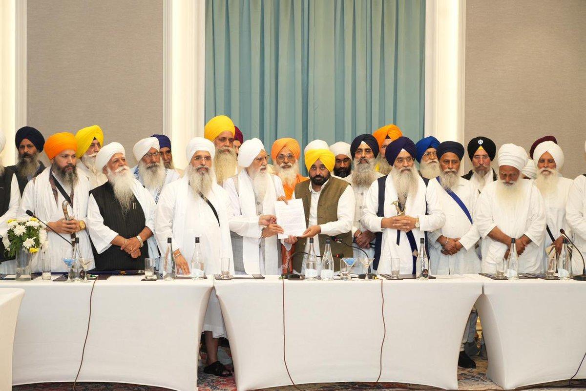 ਅਕਾਲ ਤਖ਼ਤ ਵੱਲੋਂ ਦੋ SGPC ਮੈਂਬਰ ਤਲਬ: ਮੁੱਖ ਮੰਤਰੀ ਭਗਵੰਤ ਮਾਨ ਨਾਲ ਮੁਲਾਕਾਤ ਮਾਮਲੇ ’ਚ ਸਪਸ਼ਟੀਕਰਨ ਮੰਗਿਆ