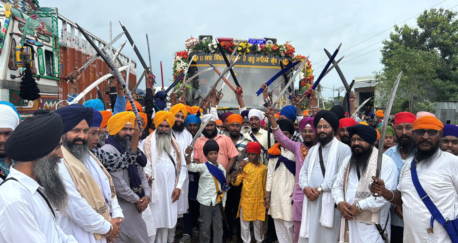 ਅਸਾਮ ਤੋਂ ਆਰੰਭ ਹੋਇਆ ਸ਼ਹੀਦੀ ਨਗਰ ਕੀਰਤਨ ਹੈਦਰਾਬਾਦ ਤੋਂ ਵਿਜੈਵਾੜਾ ਆਂਧਰਾ ਪ੍ਰਦੇਸ਼ ਲਈ ਰਵਾਨਾ